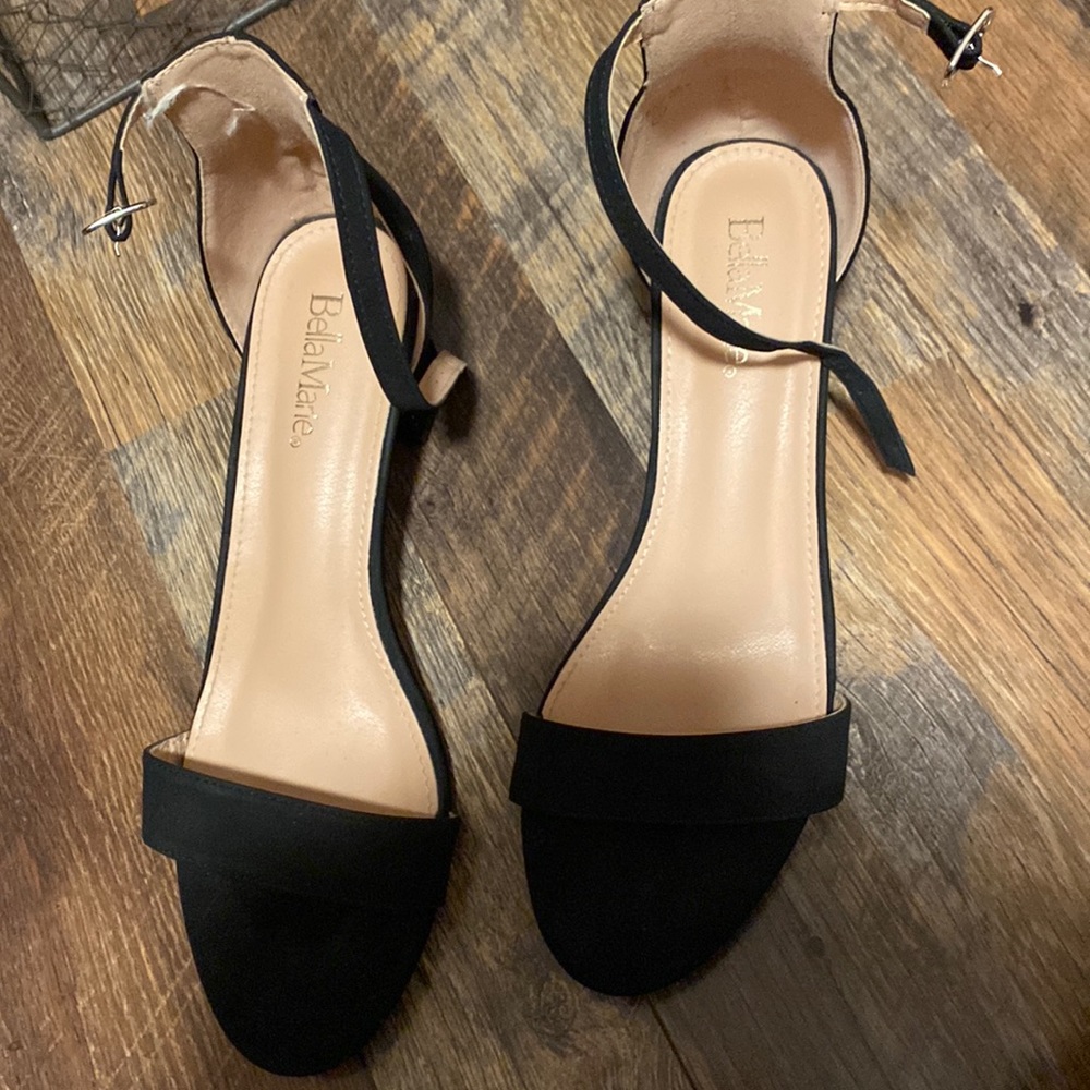 Bella Marie Black heels